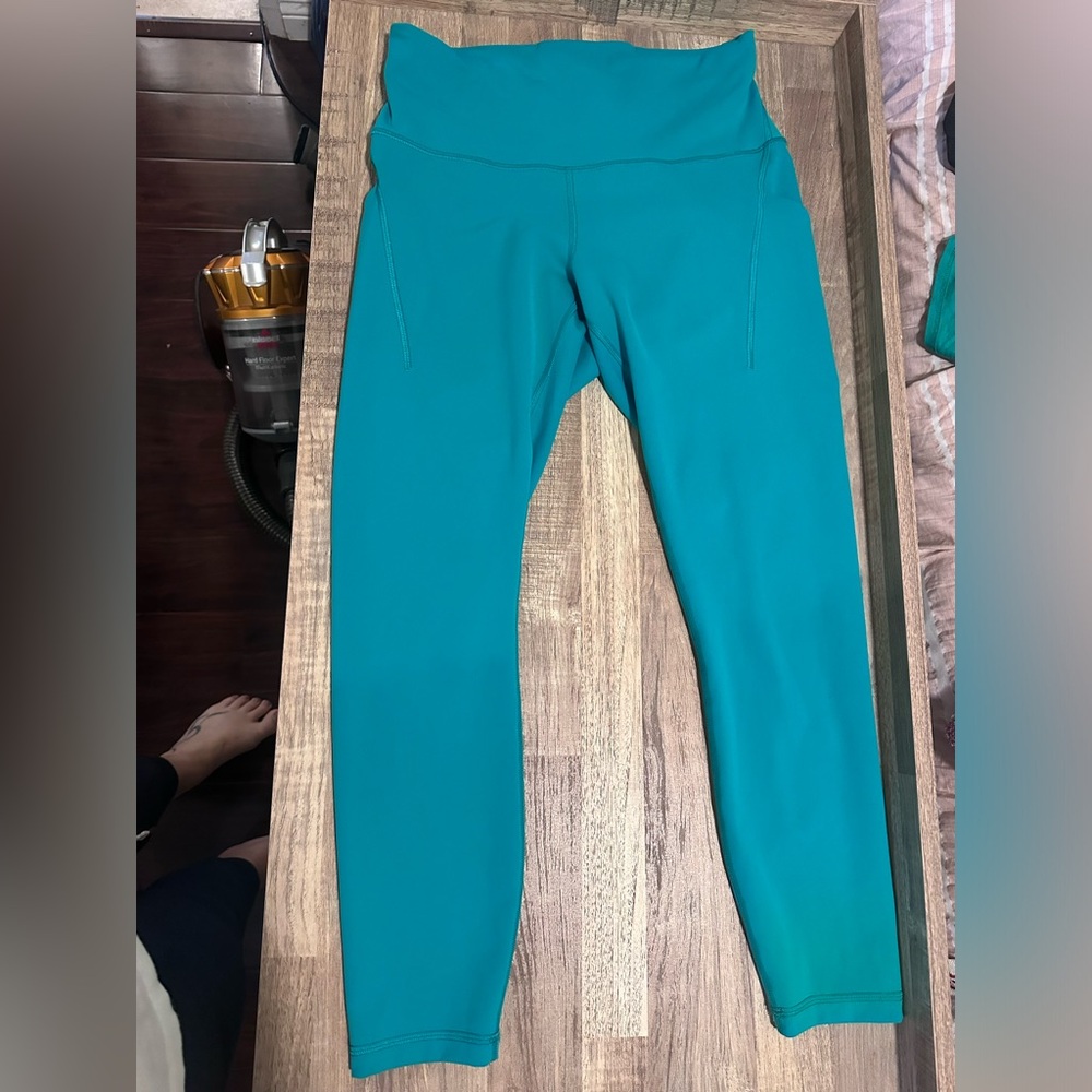 LULULEMON pants